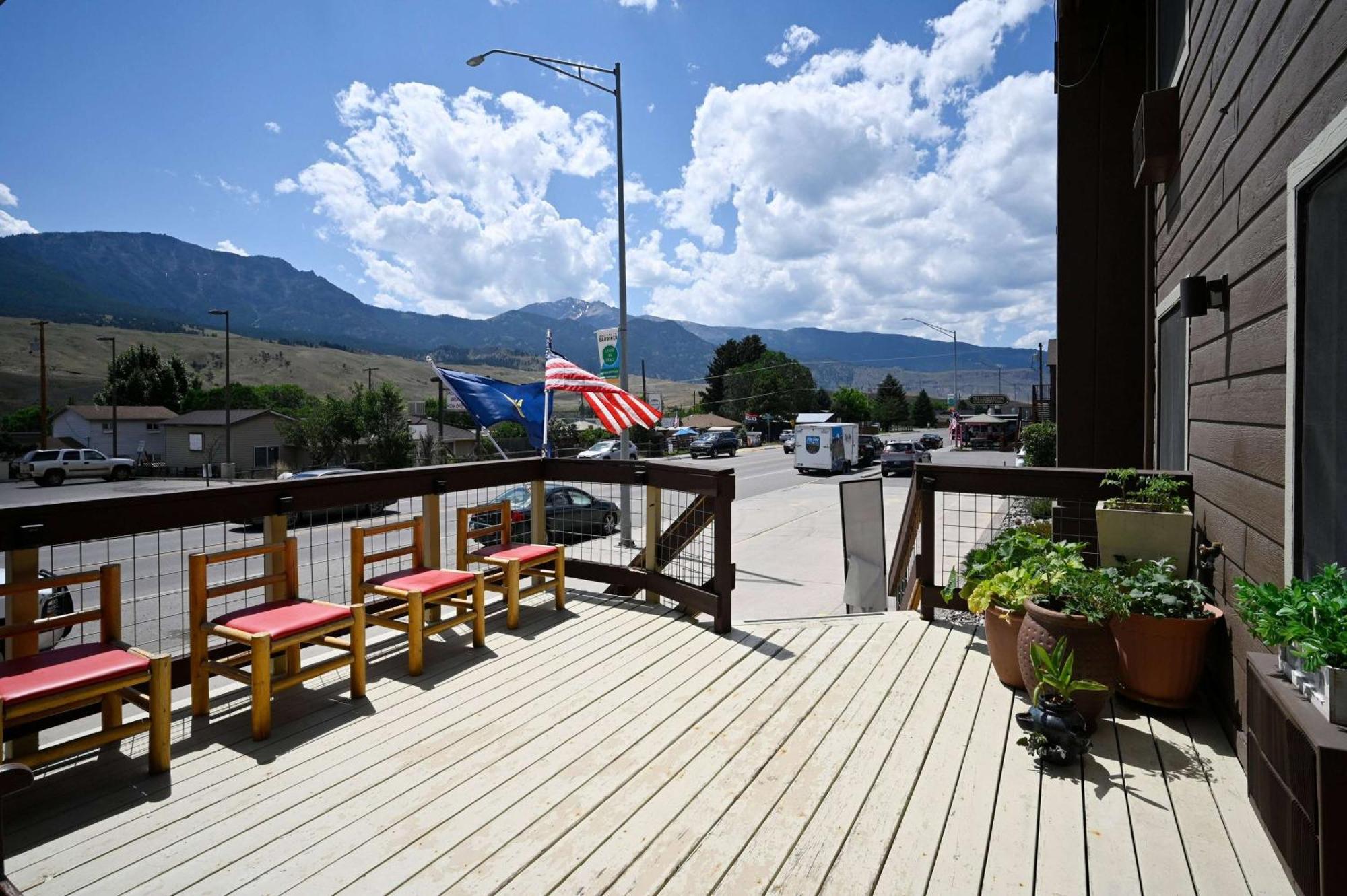 Super 8 By Wyndham Gardiner/Yellowstone Park Area Exteriér fotografie